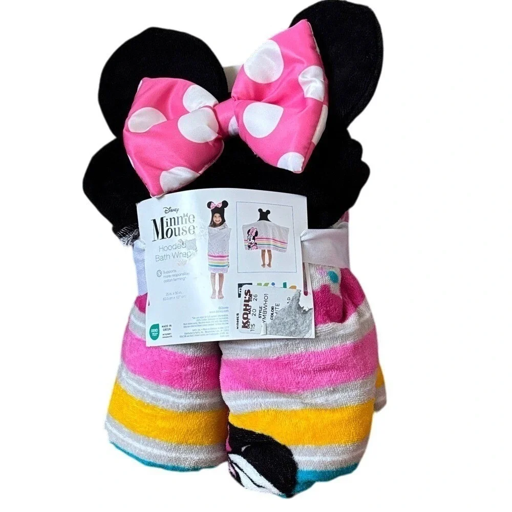 Disney Minnie Mouse Hooded Beach Swim Bath Towel 25